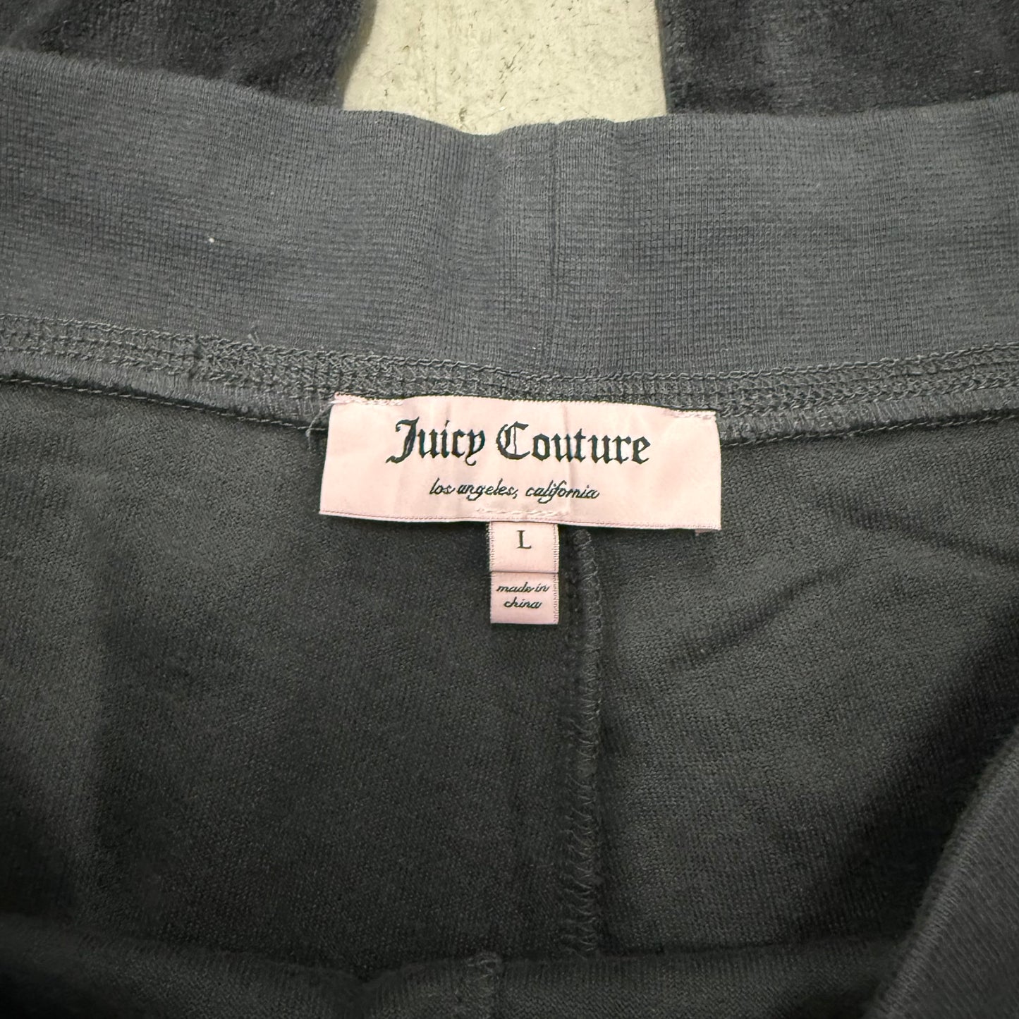 Black VINTAGE Velour Juicy Couture Flared Pants w/ RARE Rhinestone Crown Design SIZE L
