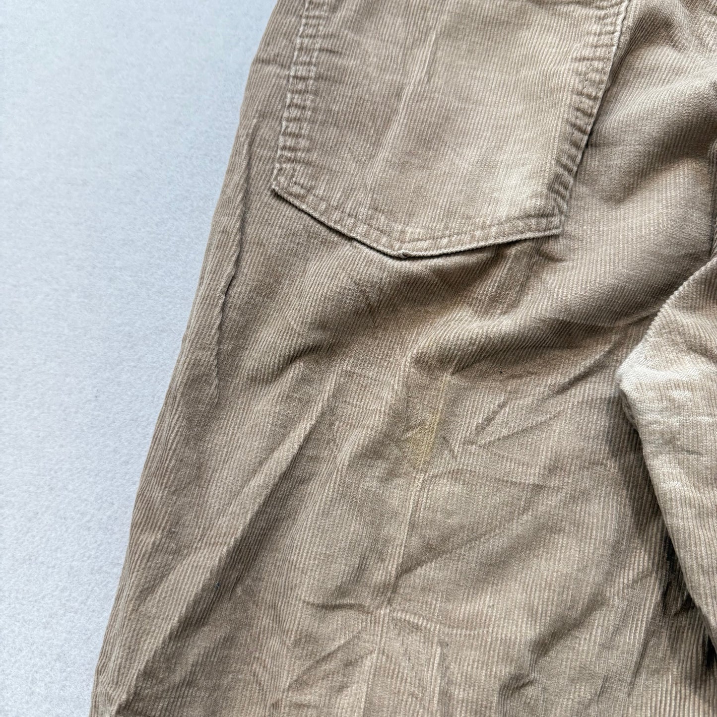 Vintage 1970s Men’s Plain Pockets Tan Corduroy Bootcut Pants Zip-Fly Size 36