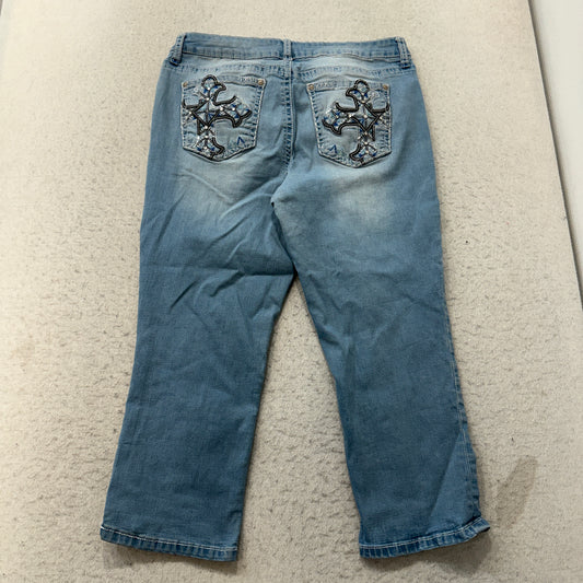 A.N.A Embroidered Pocket Light Wash Capri Jeans Size 12 photo 2