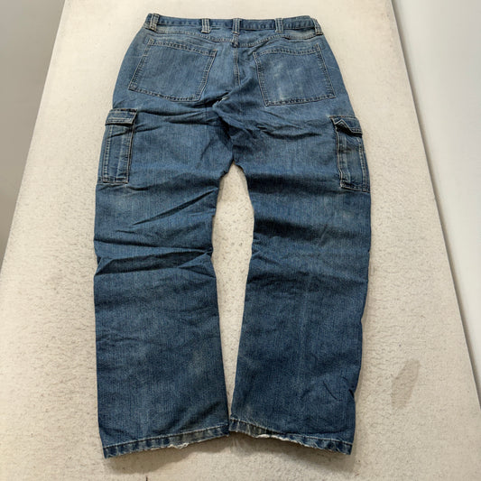 Wrangler Cargo Jeans Men's Medium Wash Blue Denim Utility Pockets Size 36x34 photo 2