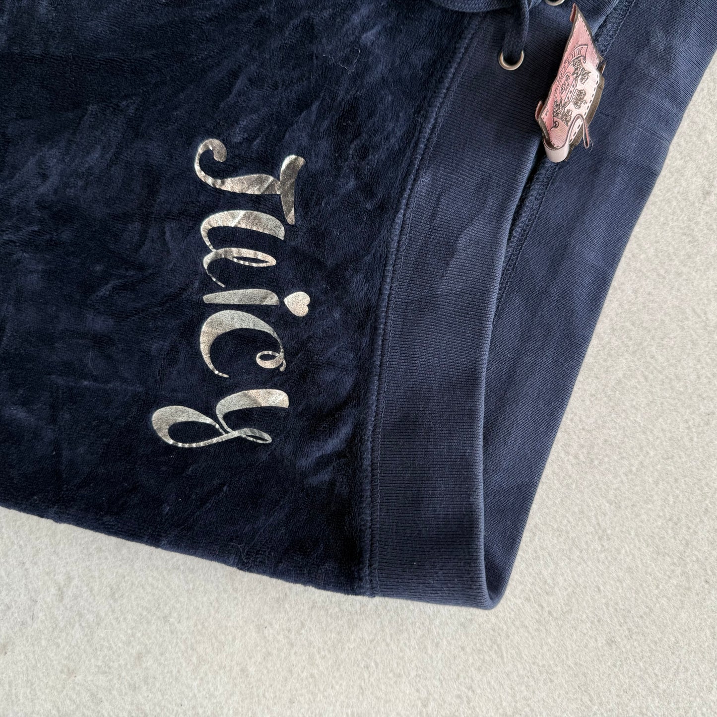 Juicy Couture Women's Navy Blue Velour Flared Track Pant Low Rise Logo Size M