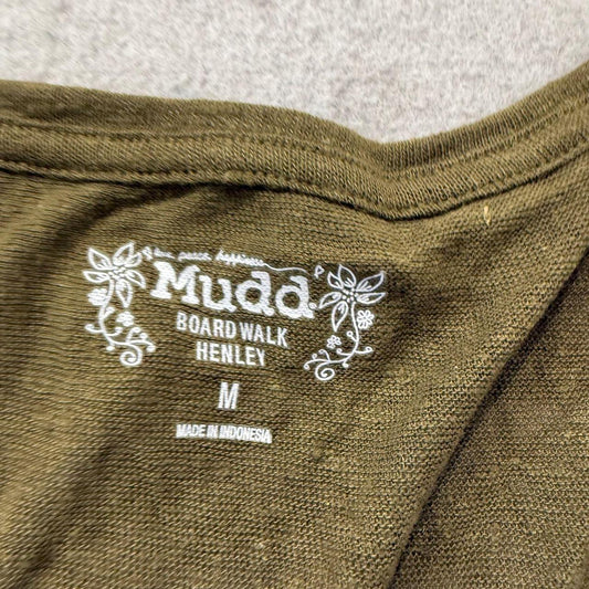 Vintage Y2K 2000's Women's Mudda Olive Green Boxy Henley Tee