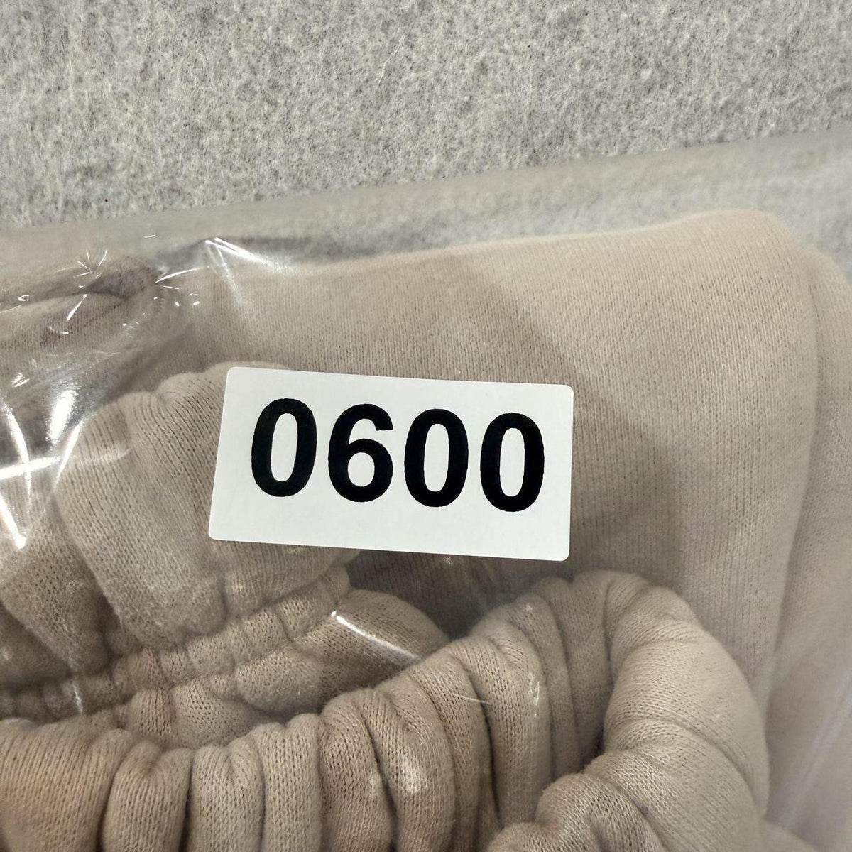 Vintage Y2K 2000's Women's Beige Baggy Jogger Pants