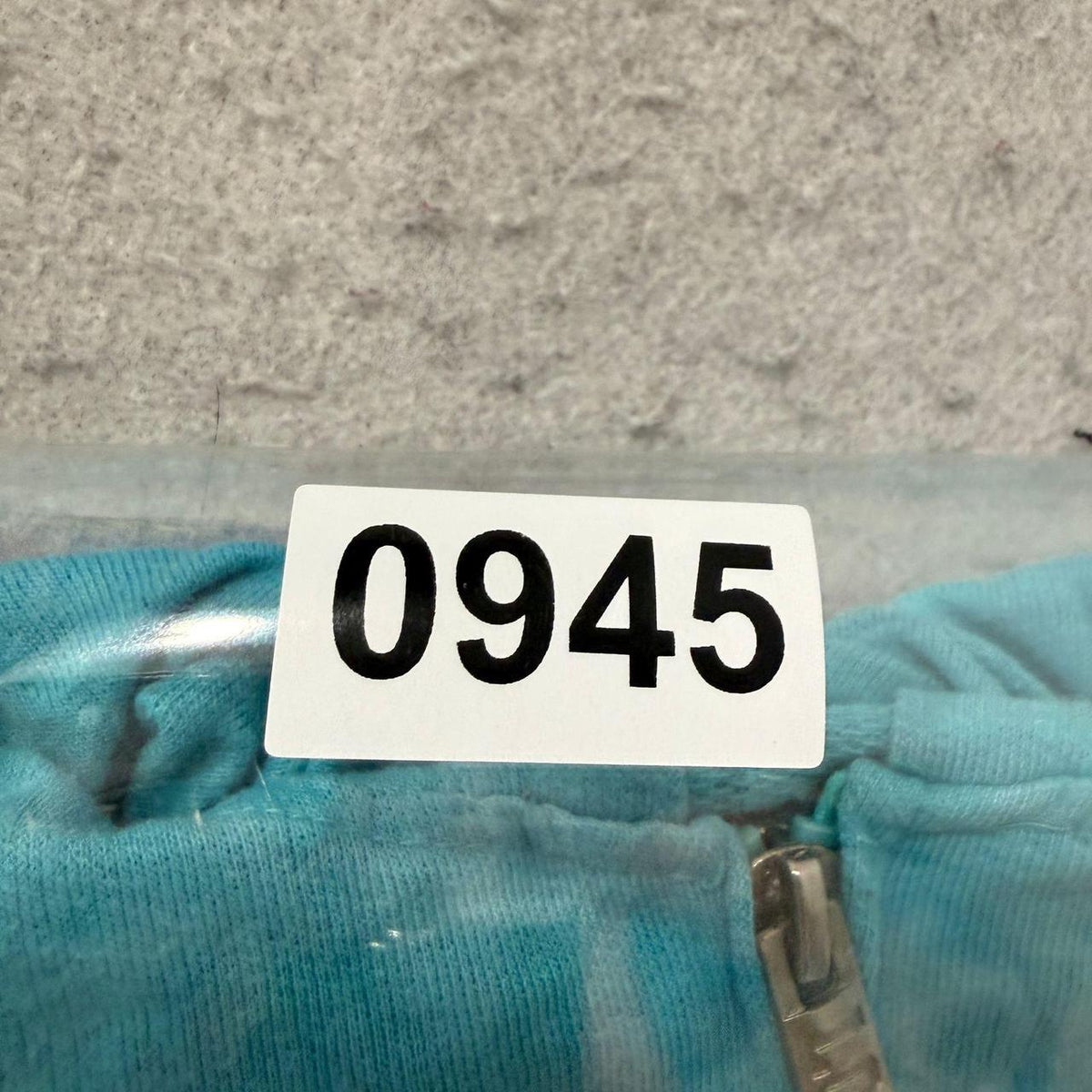 Vintage Y2K 2000's Thrill Teal Boxy Zip Up Graphic Hoodie