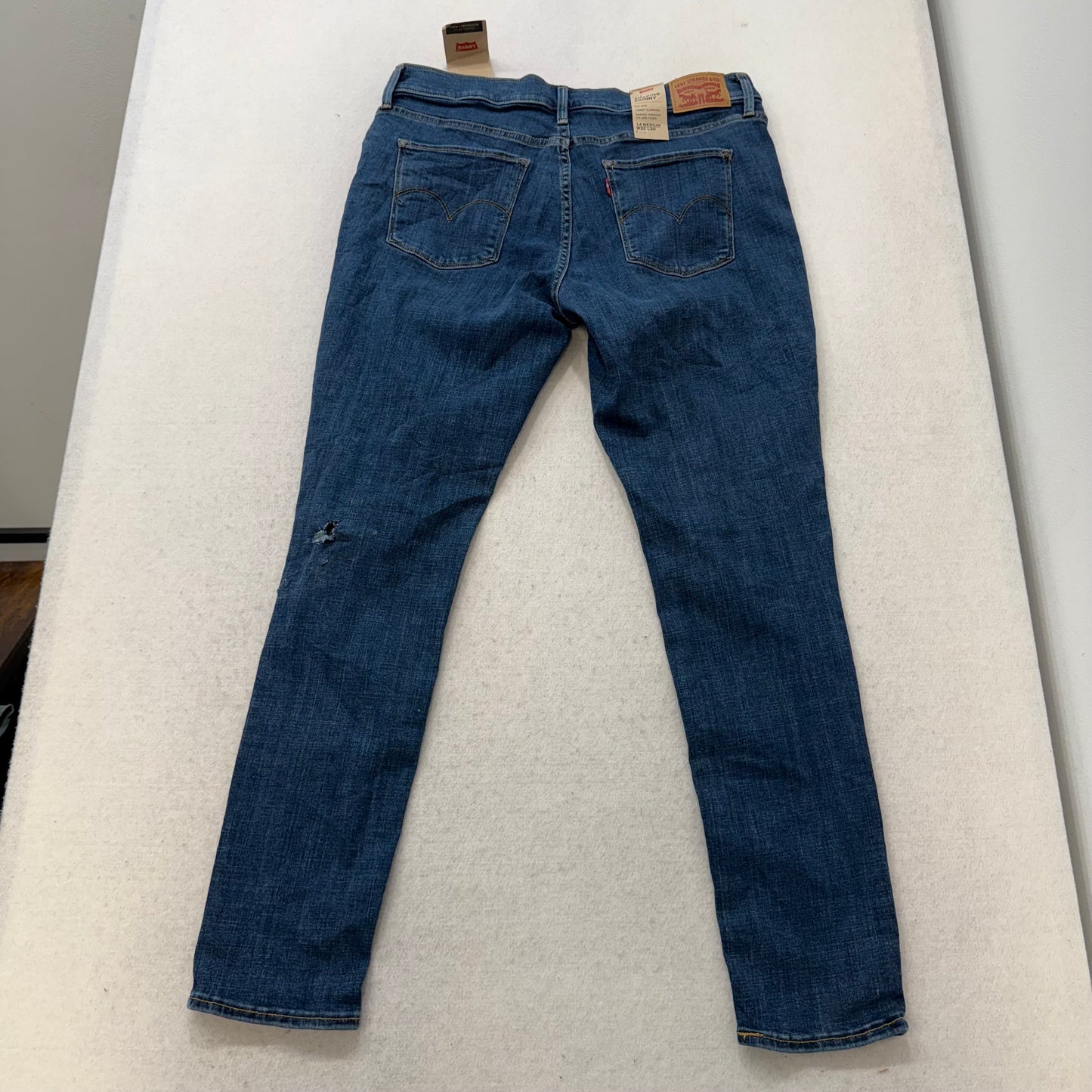 Levi's Strauss & Co. 311 Shaping Women's Medium Blue Denim Skinny Jeans Size 32