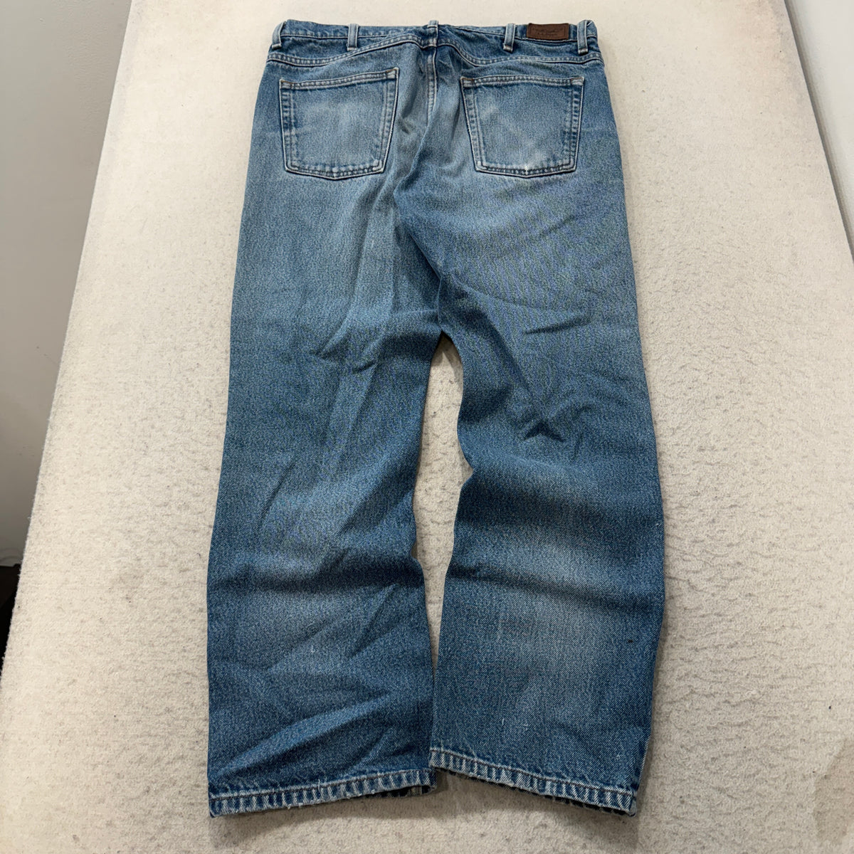 L.L.Bean Standard Fit Light Wash Jeans Size 34x30 photo 2