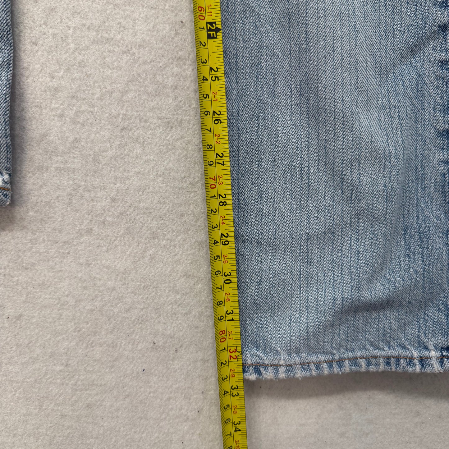 Gap Women's Light Wash Blue Denim Long Bootcut Jeans Button-Fly Low Rise Size 28