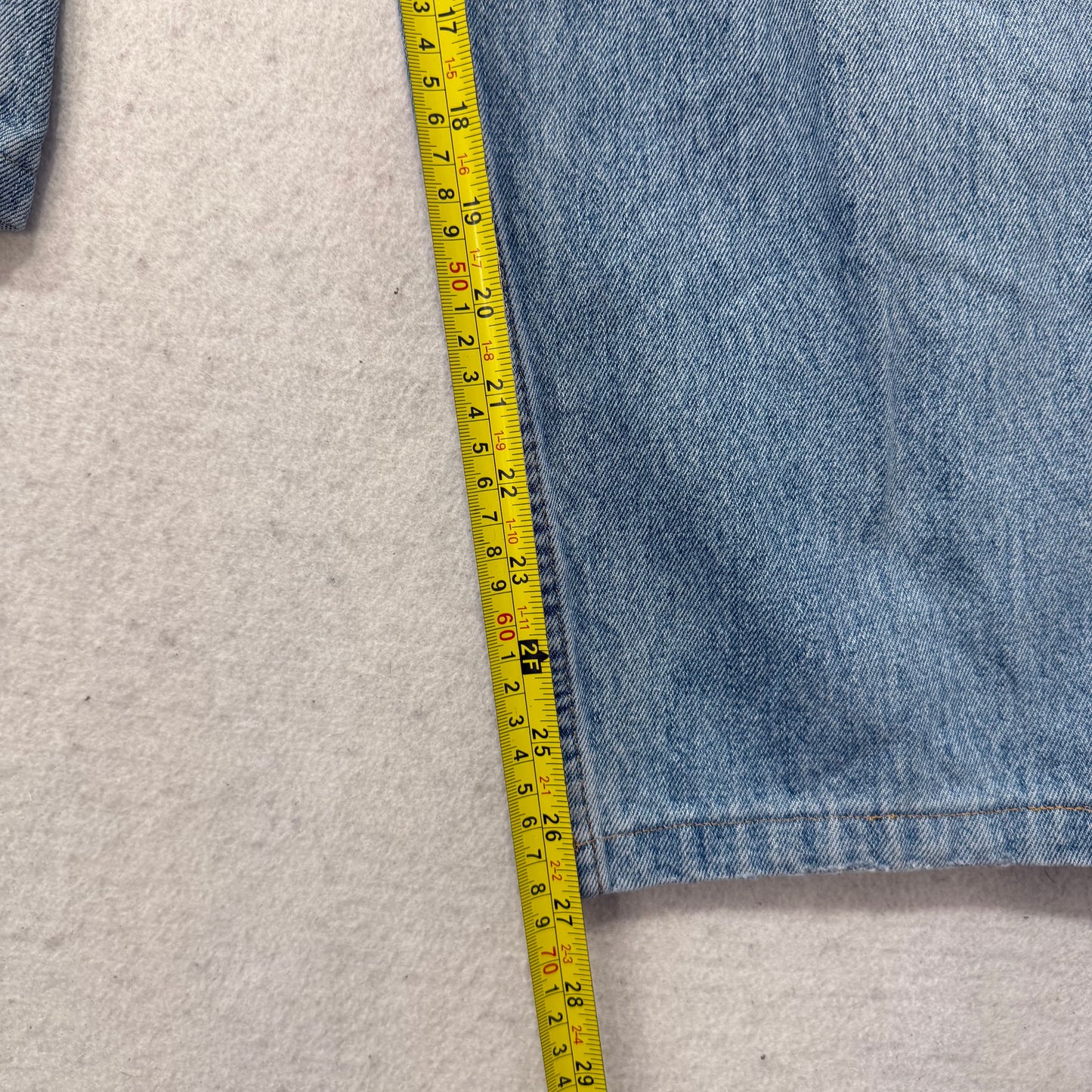 Levi's Strauss & Co. 560 Men's Medium Blue Denim Straight Wide Leg Jeans Size 36