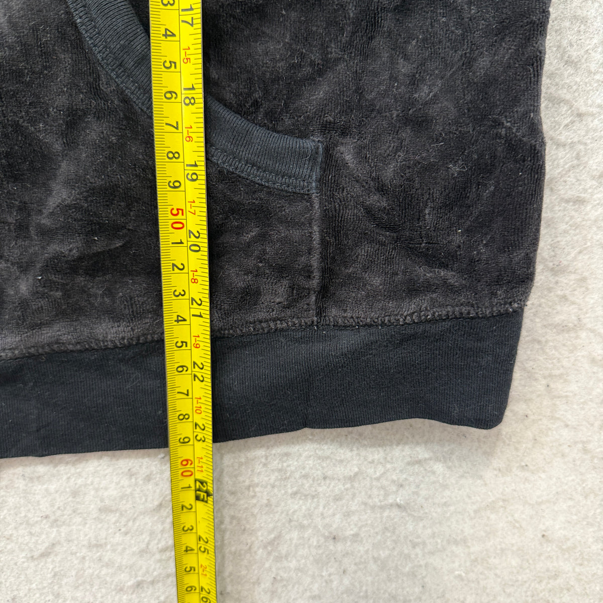 Vintage Juicy Couture Women's Black Velour Zip-Up Hoodie Pockets Classic Size L