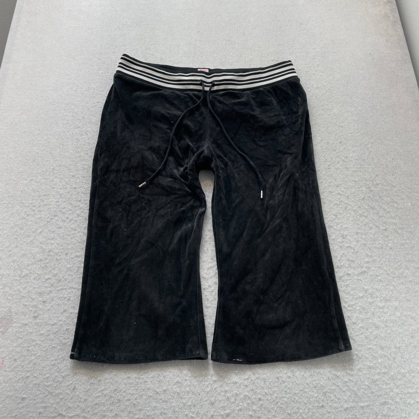 . Capris