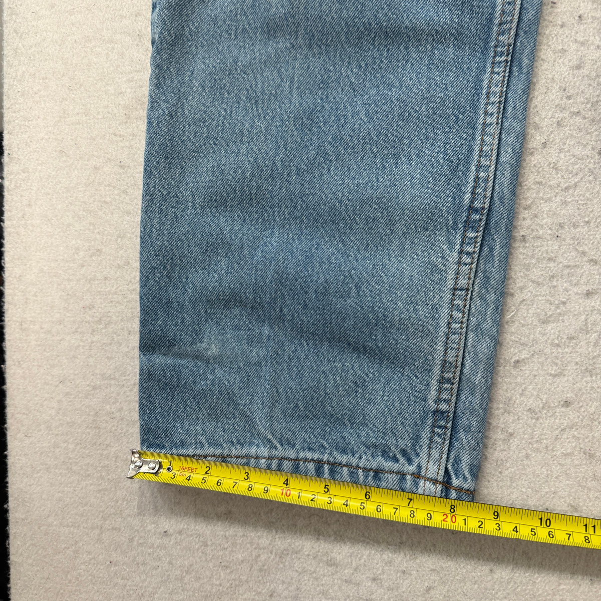 Kirkland Signature Light Wash Relaxed Jeans Size 38x30 photo 7