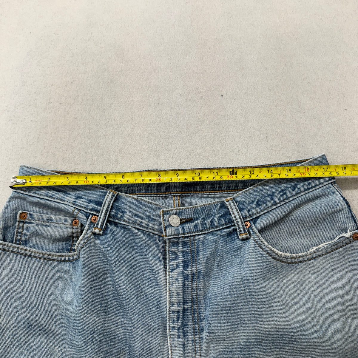 Levis 560 Loose Fit Jeans Size 36x32 photo 4