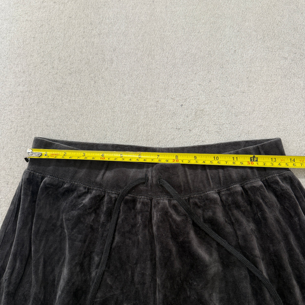 Juicy Couture Women's Charcoal Velour Wide Leg Track Pants Loungewear Y2K Size M
