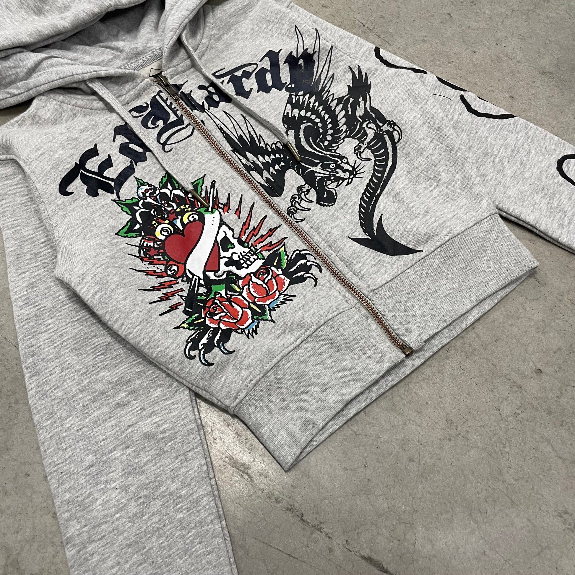 ED HARDY “Heart Roses” GREY CROPPED ZIP UP HOODIE - Clean Curriculums 