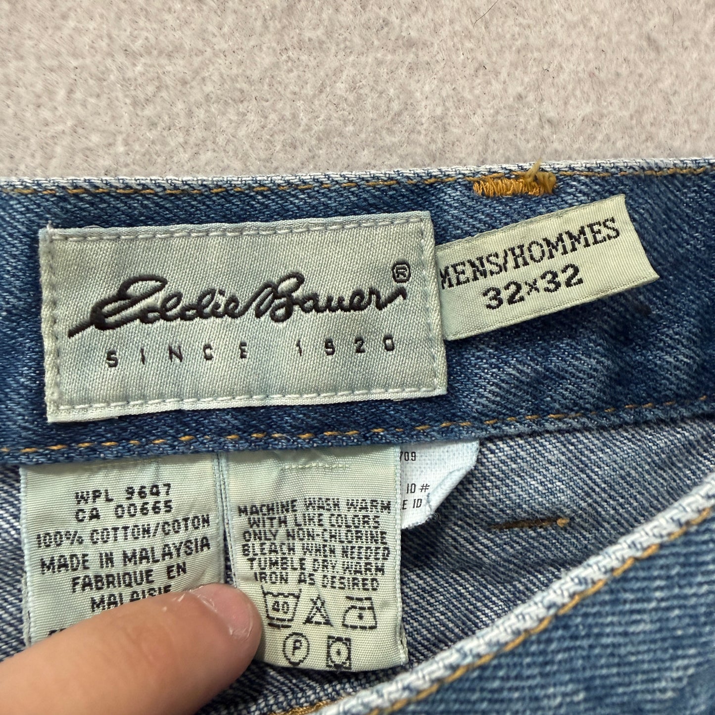Vintage Eddie Bauer Men's Blue Denim Jeans Baggy Zip-Fly Pockets Size 32x32