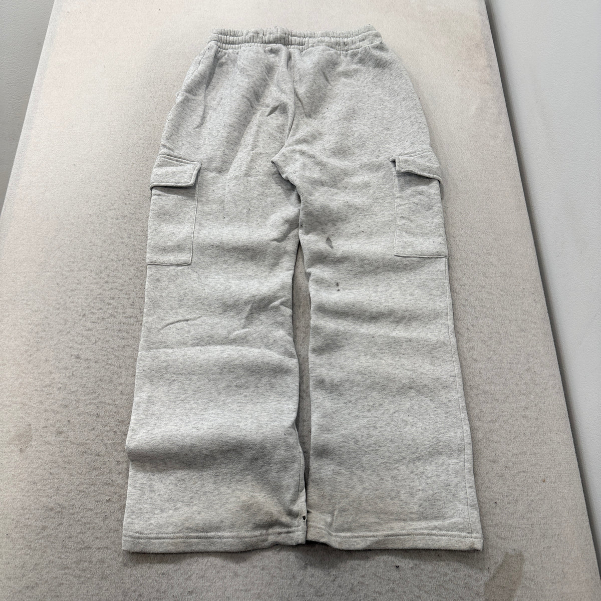 No Comment Men's Grey Fleece Cargo Sweatpants Drawstring Pockets Wide Leg Size L