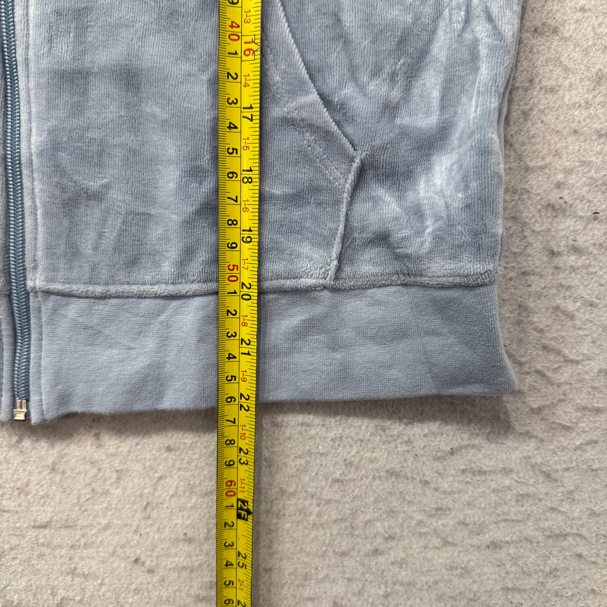 Juicy Couture Women's Grey Velour Zip-Up Hoodie Pockets Drawstring Y2K Size M