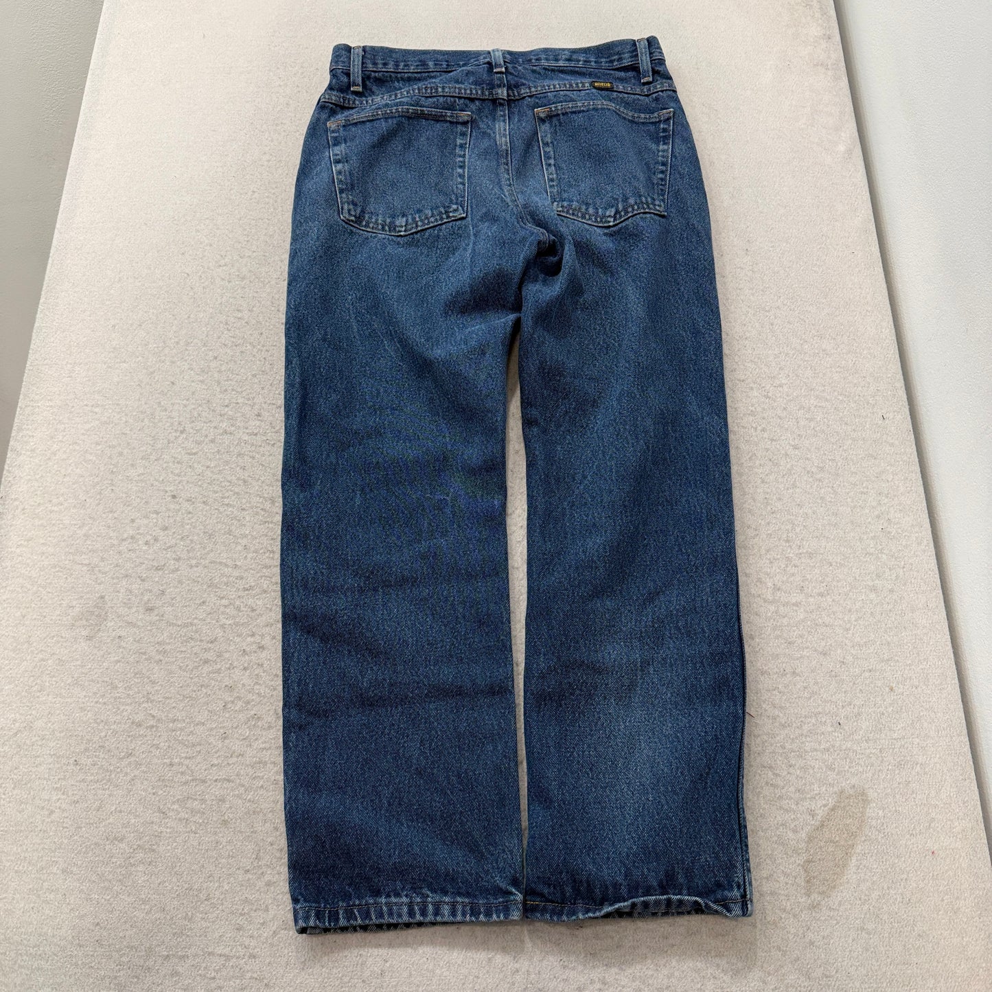 Rustler Men's Blue Denim Jeans Relaxed Fit Zip-Fly Pockets Classic Size 33x30