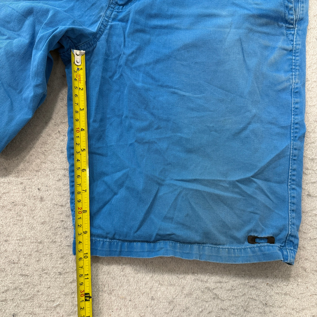 Oakley Chino Shorts Blue Size 33 photo 5