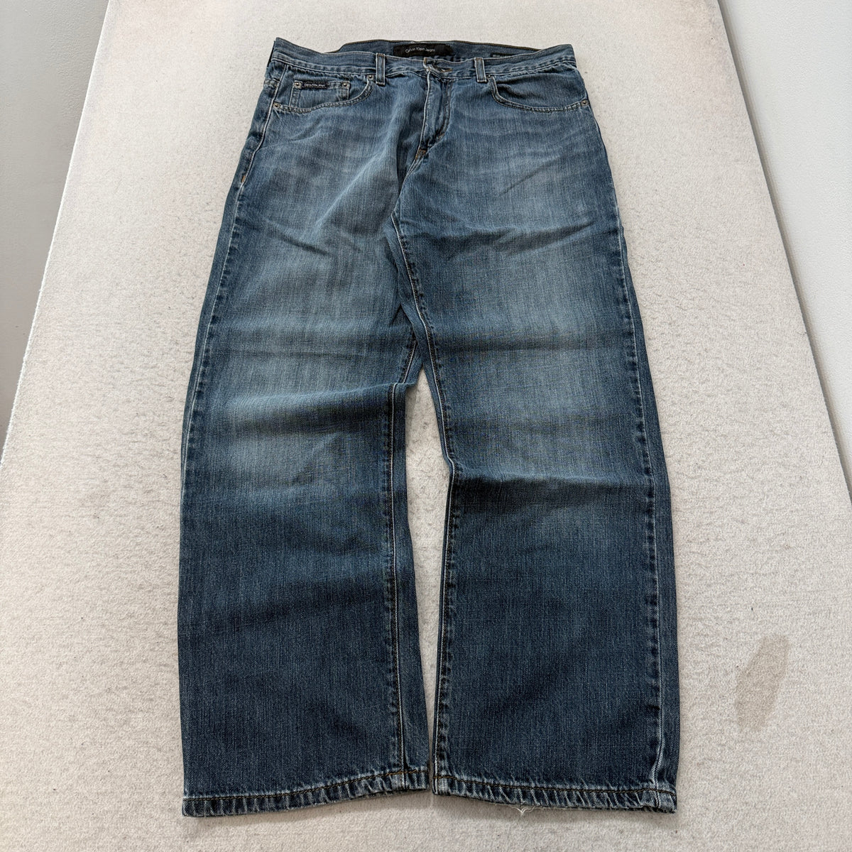 Calvin Klein Jeans Medium Wash Straight Leg Jeans Size 34 photo 1