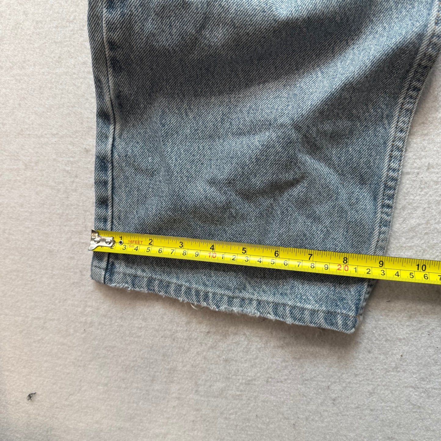 Tommy Hilfiger Men's Light Wash Blue Denim Baggy Straight Leg Jeans Size 36