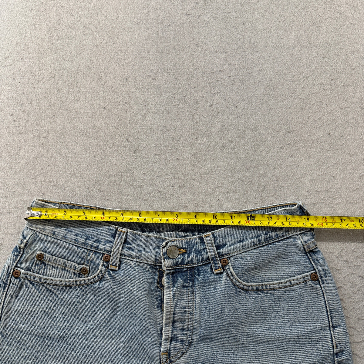 Lucky Brand Vintage Dungarees Light Wash Denim Shorts USA Size 8 photo 4