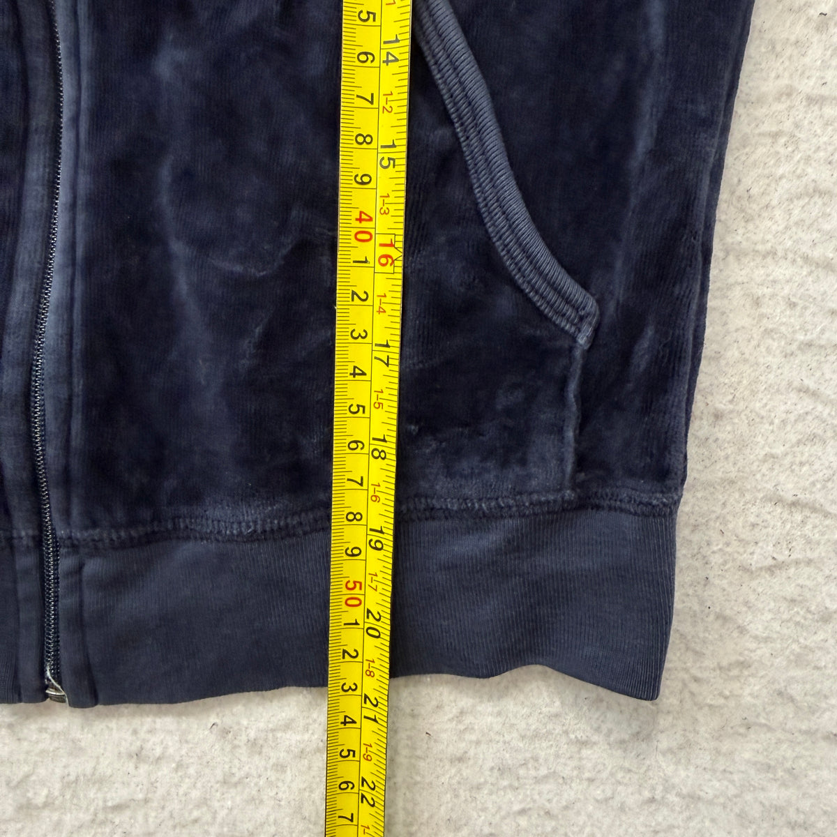 2003 Vintage Juicy Couture Women's Navy Blue Velour Zip-Up Hoodie Pockets Size S