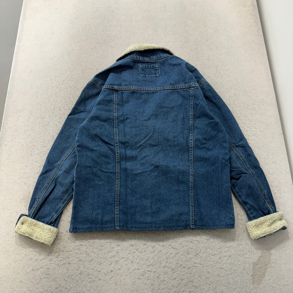 Forever 21 Sherpa Collar Denim Trucker Jacket Size S photo 2