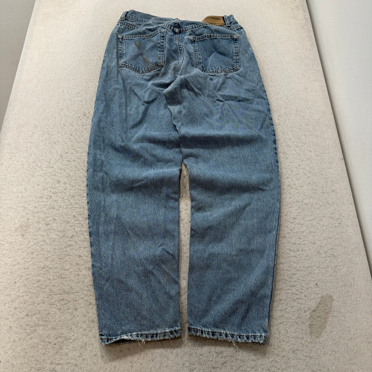 Eddie Bauer Vintage Petite Relaxed Light Wash Jeans Size 12 photo 2