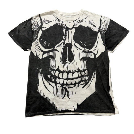 Unbranded skull tee front