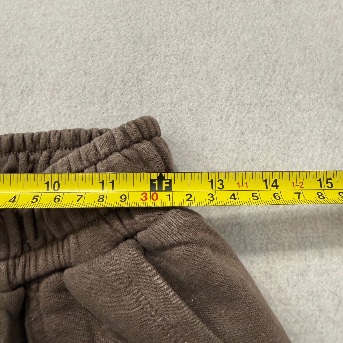 Wild Fable Men's Brown Cargo Sweatpants Pockets Drawstring Classic Y2K Size XS