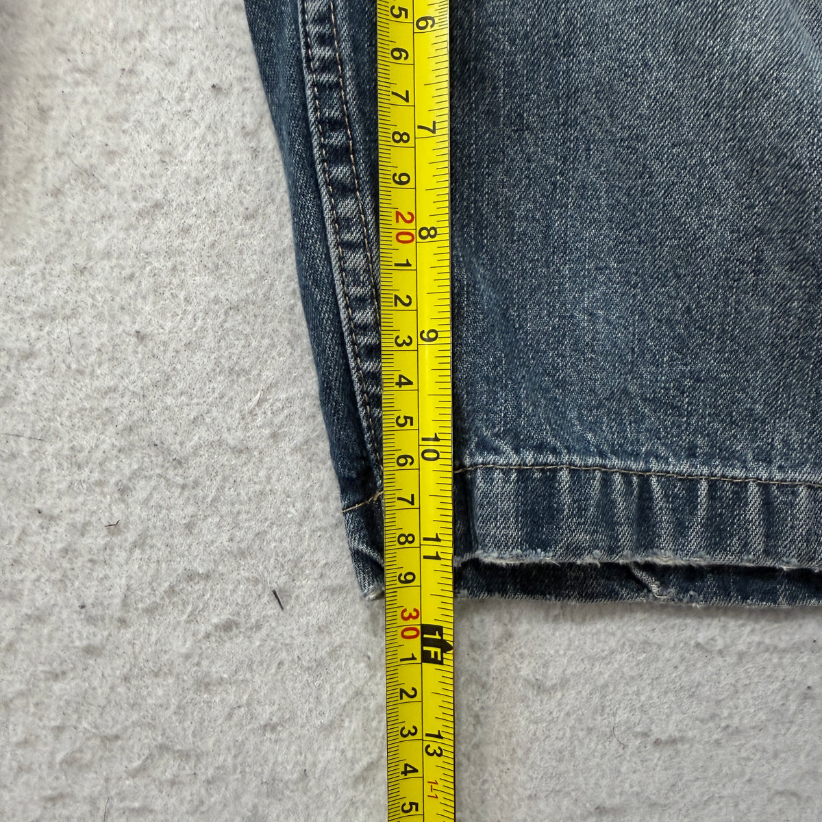 Urban Pipeline Men's Blue Denim Carpenter Shorts Utility Pockets Y2K Baggy - W32