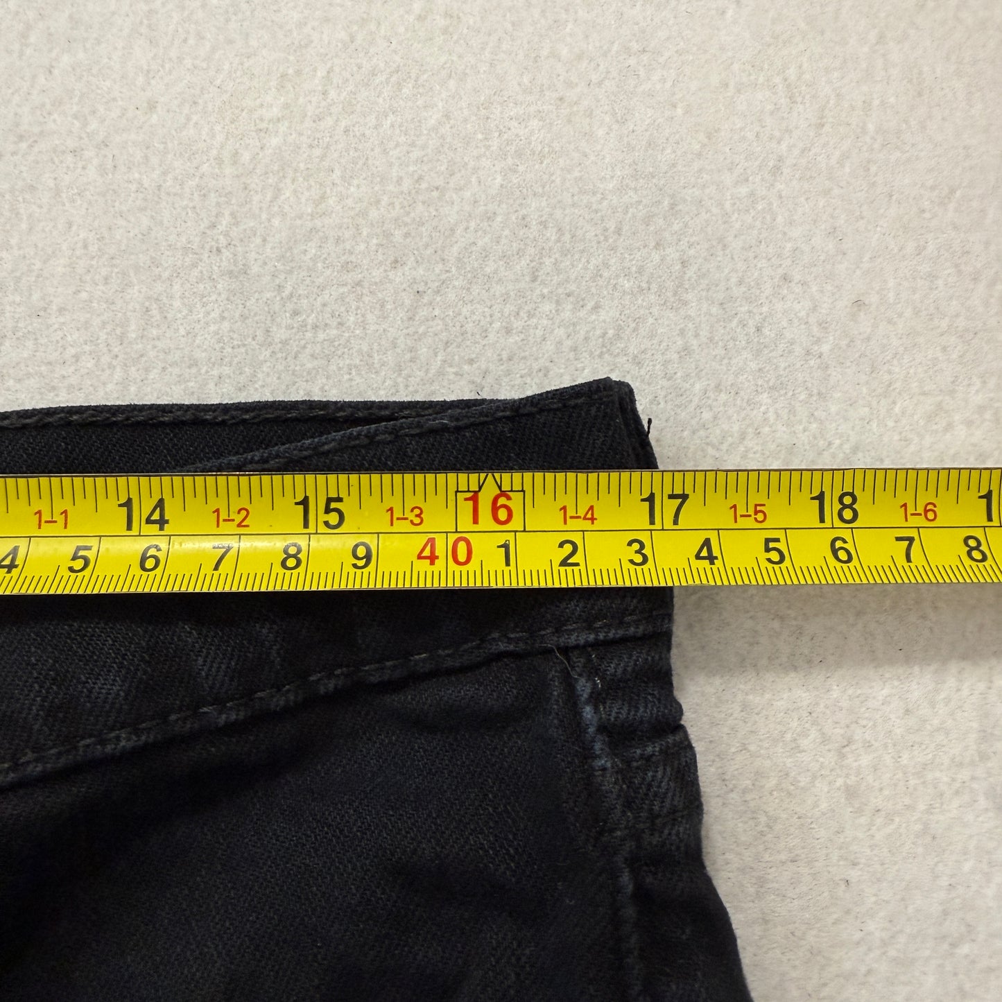 Levi's 511 Men's Black Denim Jeans Slim FIt Zip-Fly Pockets Classic Size W34xL30