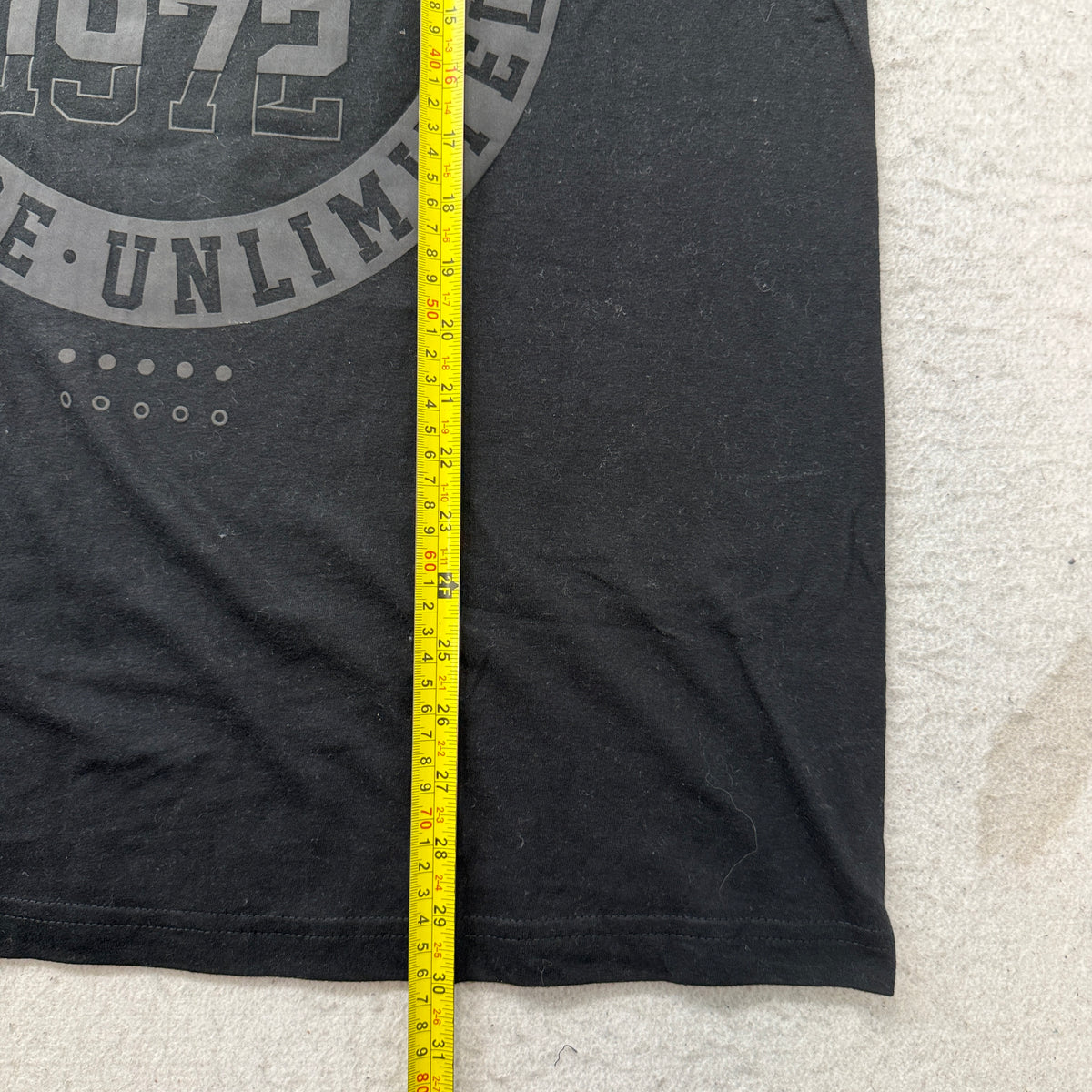 Ecko Unltd black tee length measurement