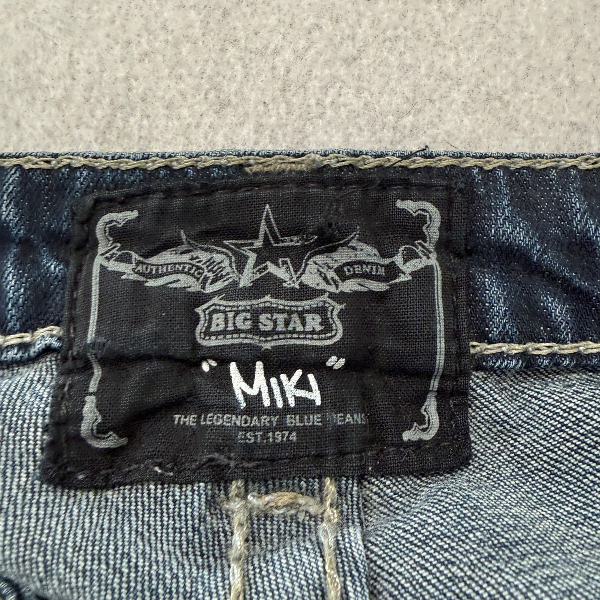 Big Star Miki Women's Blue Denim Flare Jeans Embroidered Back Pockets Size W34