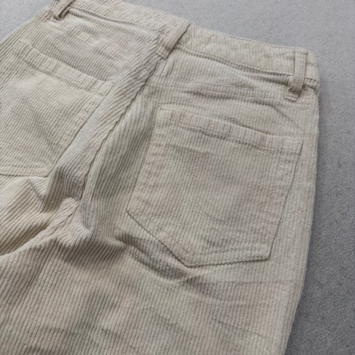 Hollister Ultra High Rise Mom Corduroy Pants Cream Size 1 photo 8