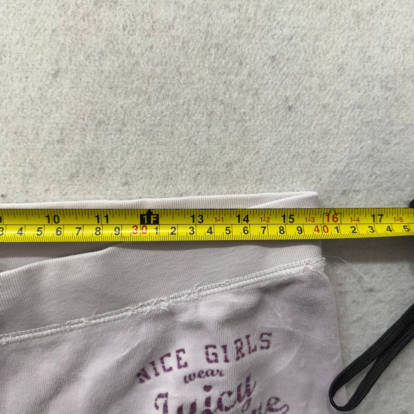 Vintage Juicy Couture Women's Lavender Velour Flare Track Pant Drawstring Size S