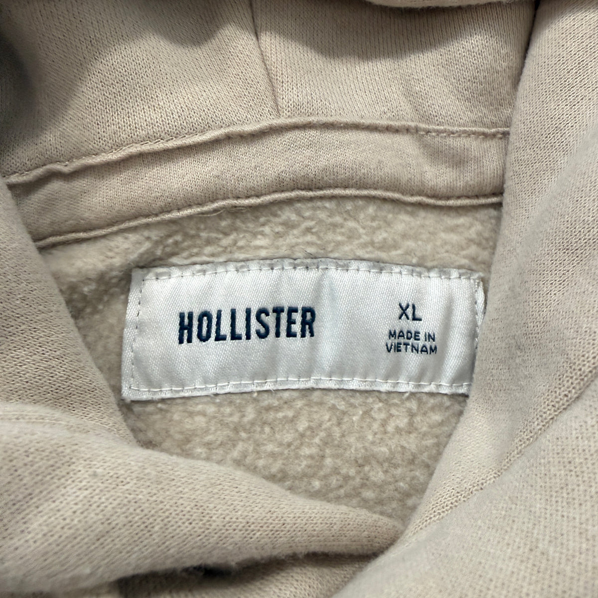 Hollister Men's Beige Fleece Pullover Hoodie Kangaroo Pockets Y2K Logo Size XL