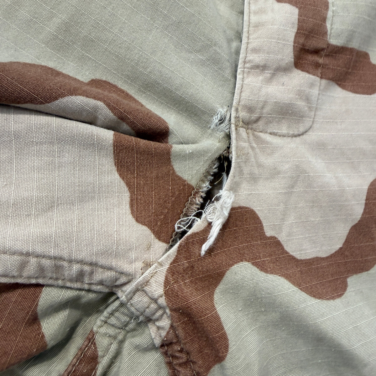Vintage US Military DCU Men 3-Color Desert Camouflage Cargo Pants - Medium Long