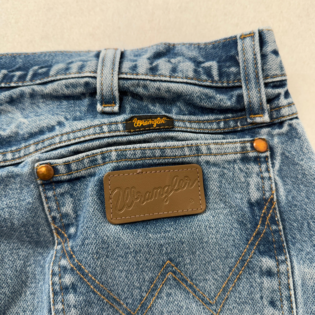 Vintage Wrangler 13MWZ Cowboy Cut Jeans Men's Light Wash USA Style Size 40x38 photo 7