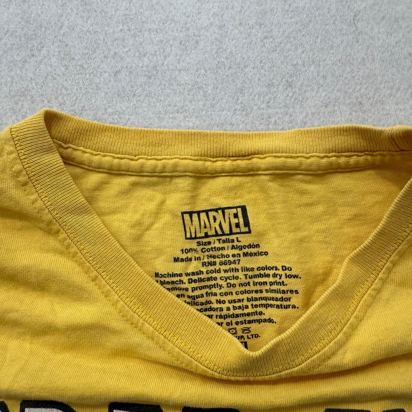 Marvel Men's Mustard Yellow Cotton T-Shirt Amazing Spider-Man Graphic Tee Size L