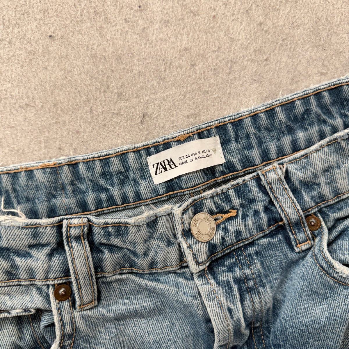Zara Distressed Light Wash Straight Jeans Size 8 photo 3
