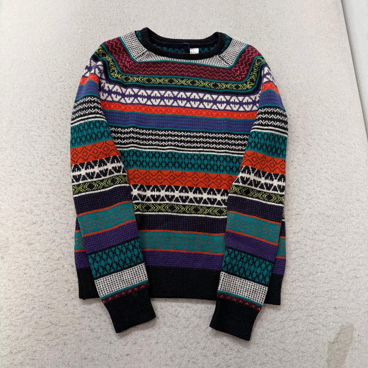 H&M Divided Fair Isle Multicolor Knit Sweater Size M photo 1