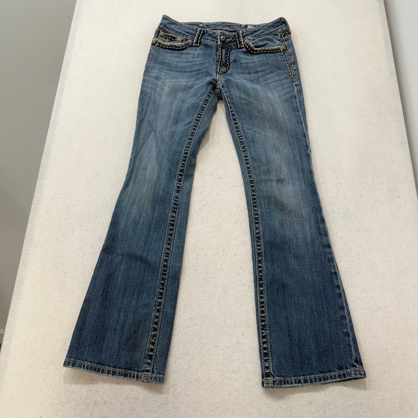 Miss Me Women's Medium Blue Denim Bootcut Jeans Embellished Snap Pockets Size 29