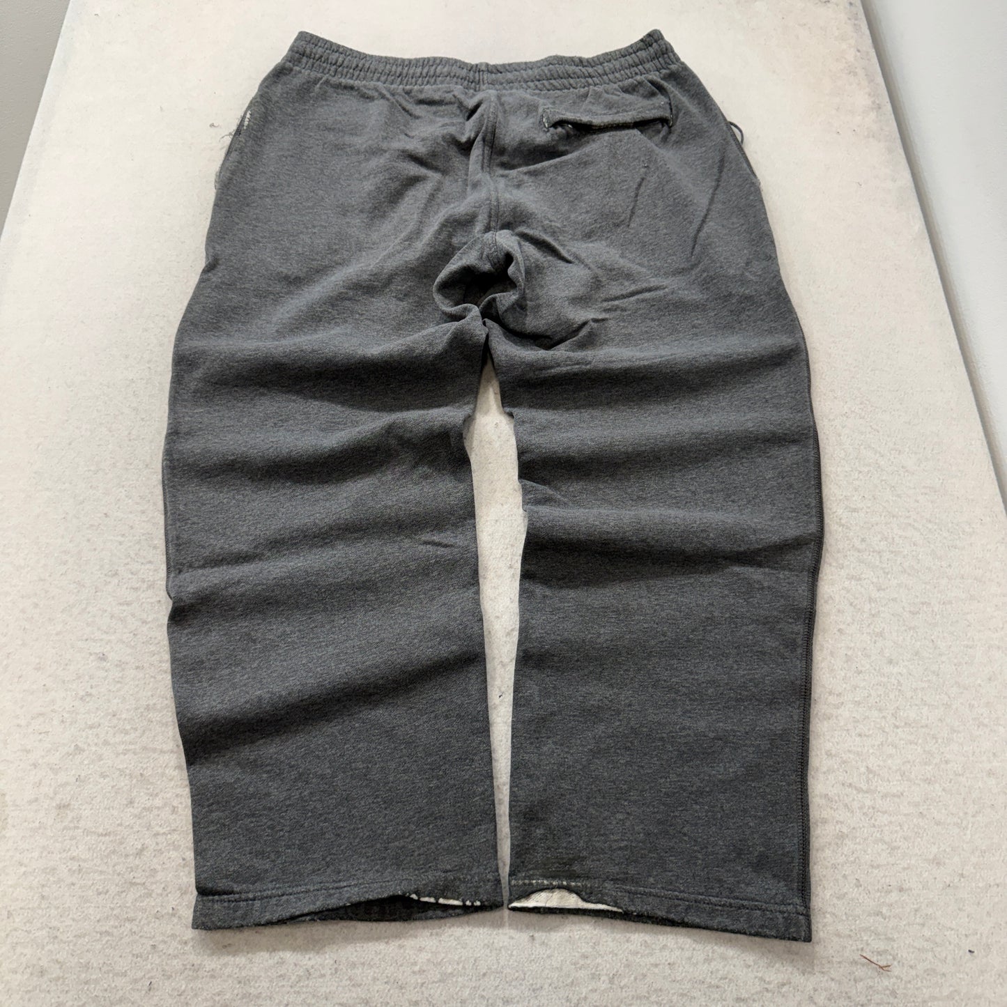 Nike Men's Charcoal Gray Fleece Sweatpants Elastic Waistband Pockets Size L