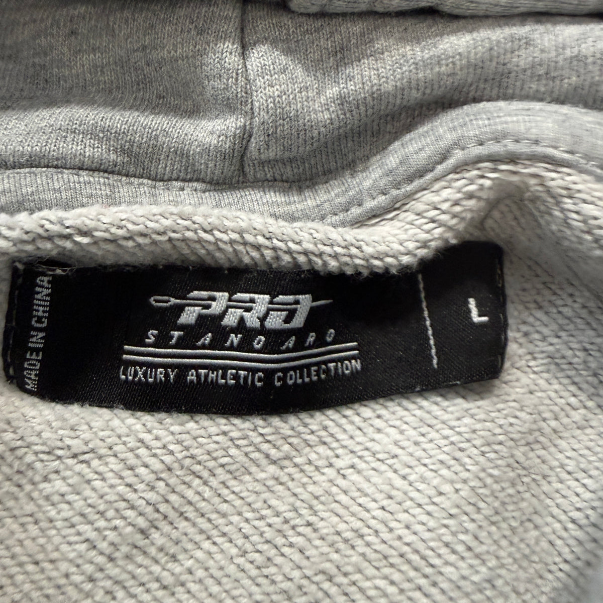 Pro Standard Dodgers hoodie brand tag