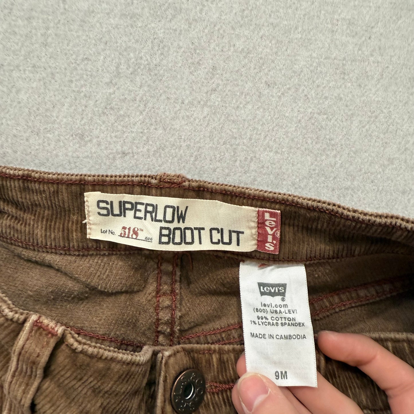 Levi's Strauss & Co 518 Superlow Women's Chestnut Corduroy Bootcut Pants Size 9M