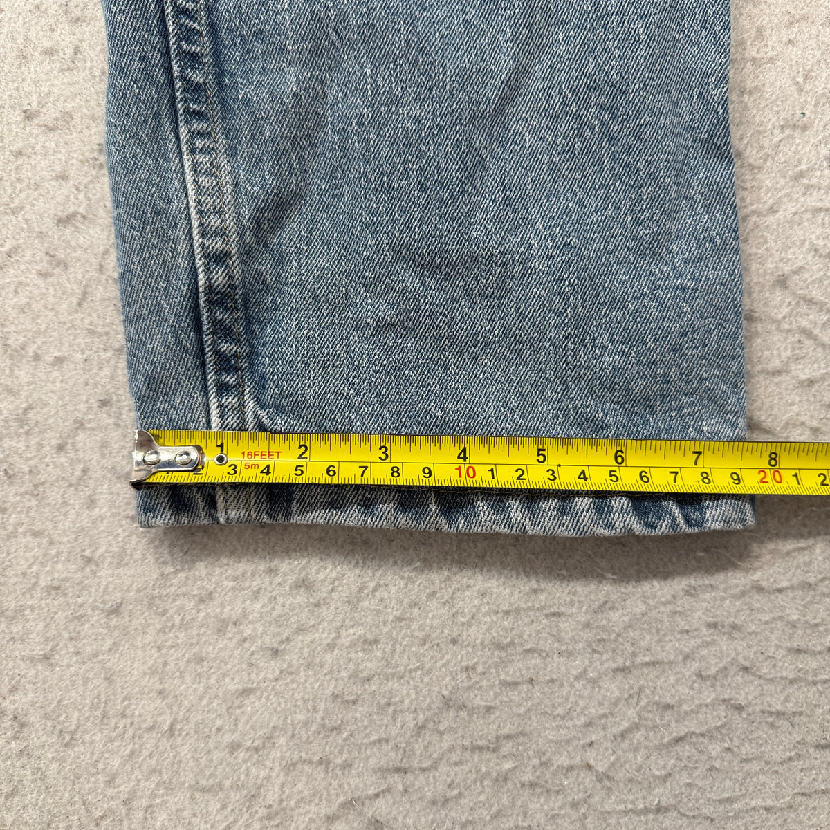 Wrangler Relaxed Fit Light Wash Jeans Size 38x30 photo 6