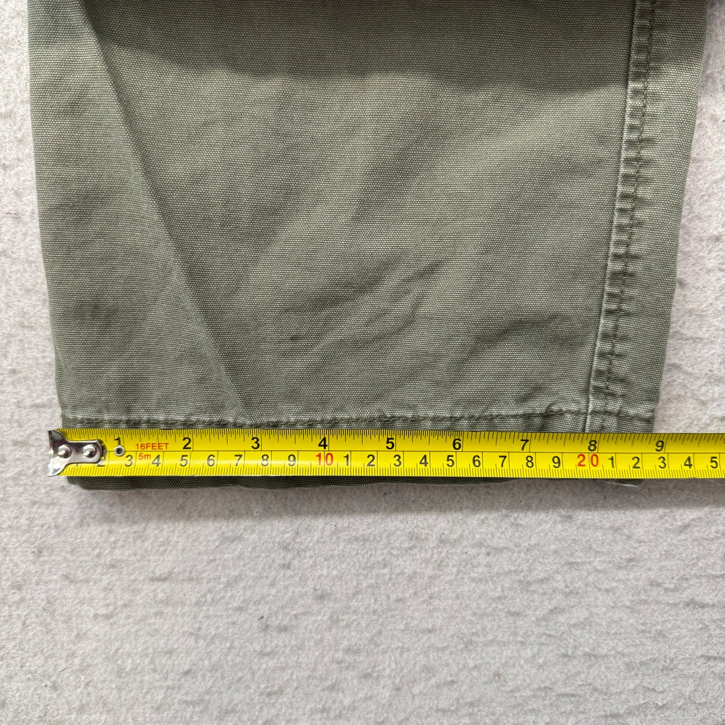 St. John's Bay Men's Olive Green Canvas Cargo Pants Pockets Classic Size 38x34