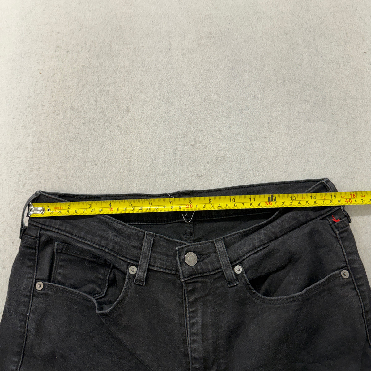 Levi's Denim Jeans Men's Black Wash Straight Leg Five Pocket Classic Size 30x32 photo 4